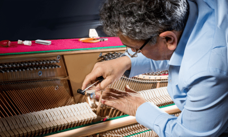 Piano-Tuning-Service